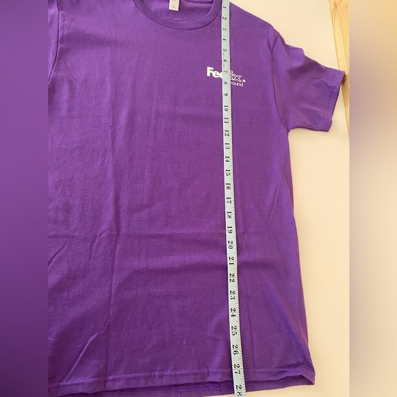 NEW Fruit of the Loom Small Purple Cotton FedEx Ground Logo T-Shirt Unisex Logo - Picture 8 of 8